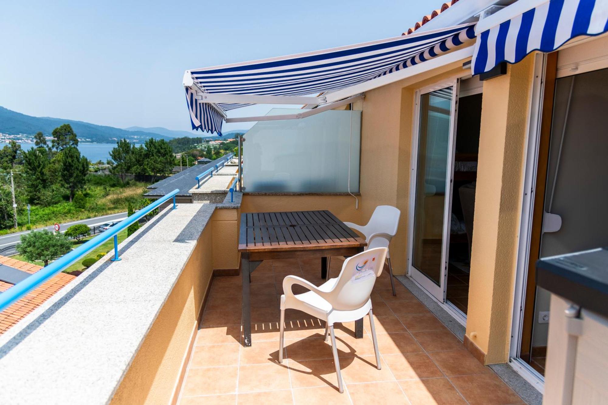 Mirador Da Ria Resort Nautico Portosin Gayanes   ภายนอก รูปภาพ